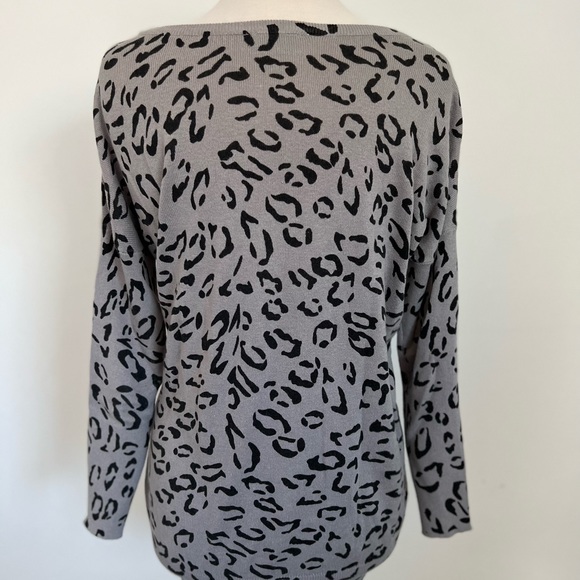 Gray/Black Cheetah Print Sweater - Picture 2 of 6